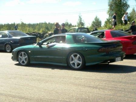 2006-07-16_Summermeet_2006_Senior_ja_Vellu_Line_Upissa.jpg}