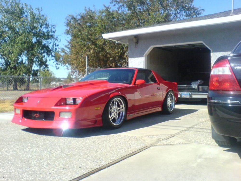 Camaro20Pic.jpg}