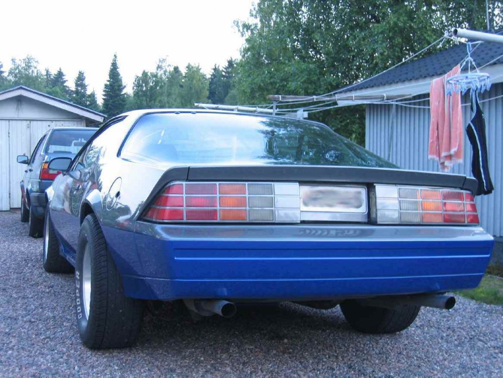 camaro_takaa.JPG}