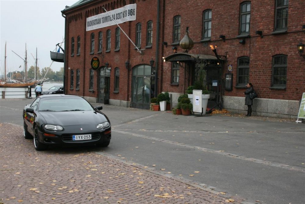 ei_parkkisakkoa_edes.JPG}